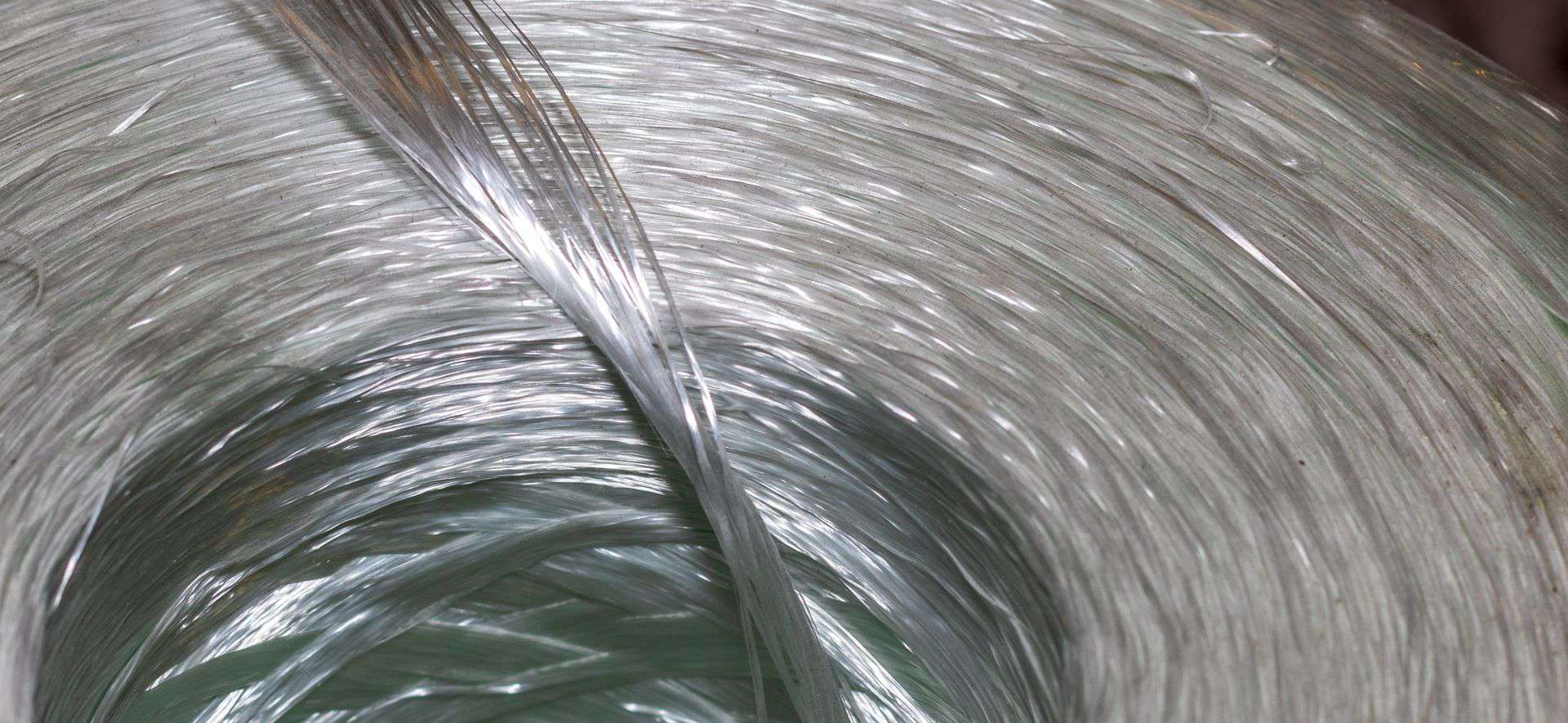 Matériau de rouleau composite en tissu de fibre de verre Matériau de rouleau composite en tissu de fibre de verre