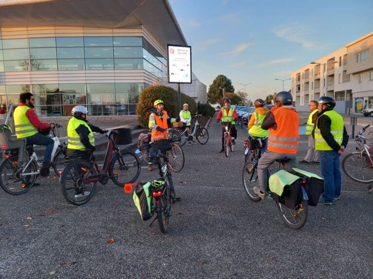 Place au Vélo - Laval Place au Vélo - Laval