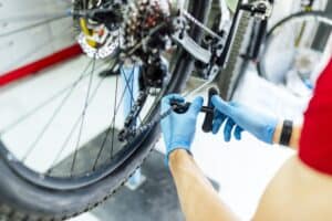 Les bénéfices de la réparation à domicile pour les vélos